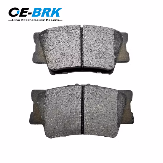 Разрыв резиновой накладки на педаль для автозапчастей